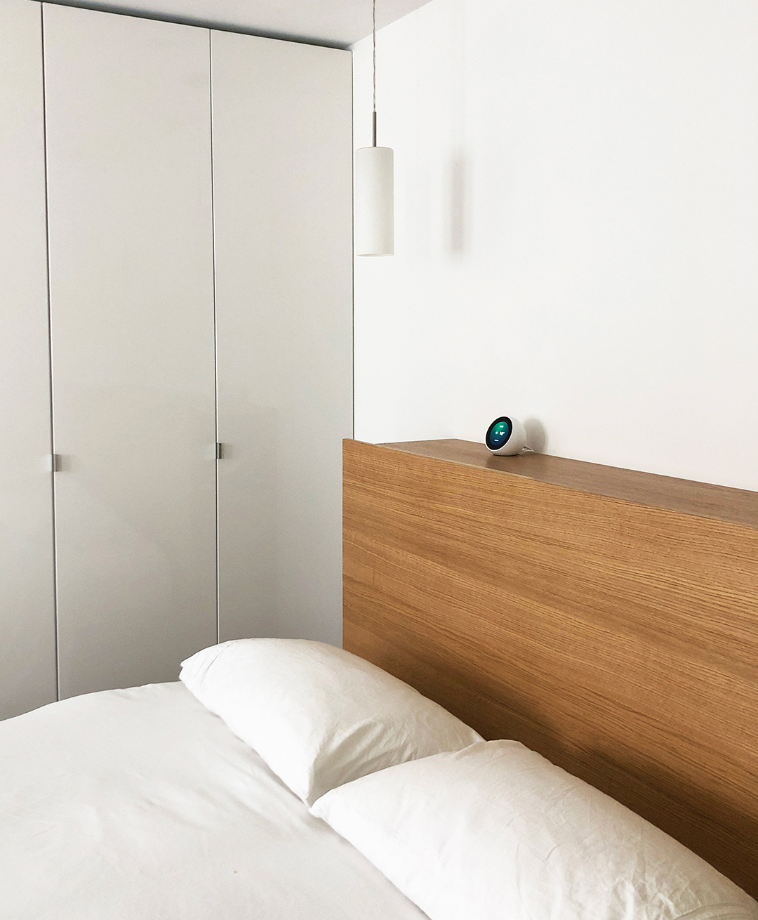 Tête de lit sur mesure, rangement, bois massif, tiroirs. Pays Basque, Landes, mobilier sur mesure.